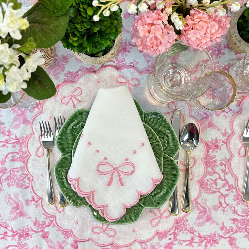 Embroidered placemats with bows
